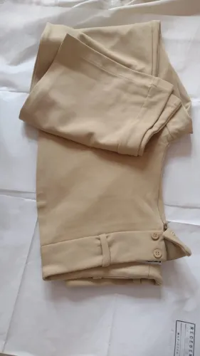 calça loja k9 cor creme malha nr 42