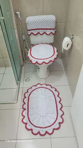 Kit banheiro crochê - Tapete e capa de vaso sanitário