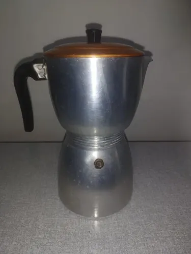 Antiga e rara cafeteira Favaretto