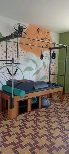 PILATES EQUIPAMENTOS