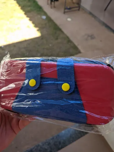 Estojo temático Mario Bros para Nintendo Switch