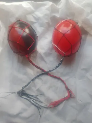 2 BOLAS TRANÇADAS DE BATE-BOLA COM 40 CENTÍMETROS DE TRANÇA 