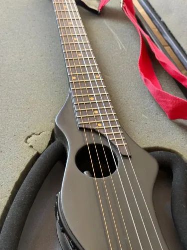 Violão de Aro Custom Luthier Carlos Oliveira (Pau-Brasil Exclusivo)