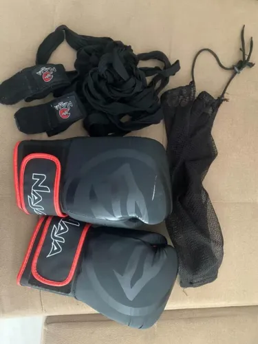 Kit luva de boxe/muay Thay/kick boxing, bandagem e bolsa