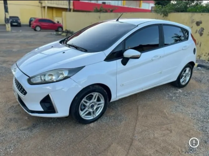 Ford Fiesta SEL 1.6 16V Flex Mec. 5P 2018