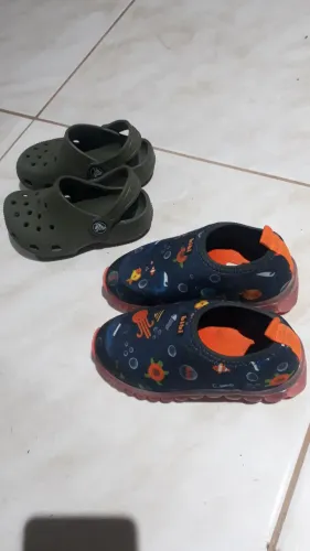 2 calçados infantis originais 23/25