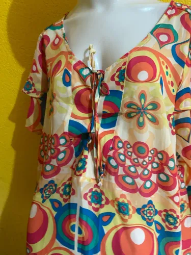 Blusa floral linda
