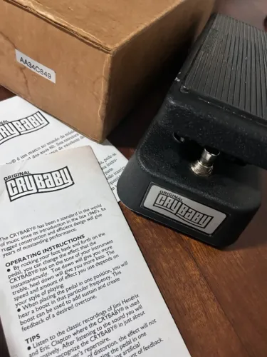 Pedal Wah Wah Crybaby Original - Jim Dunlop 