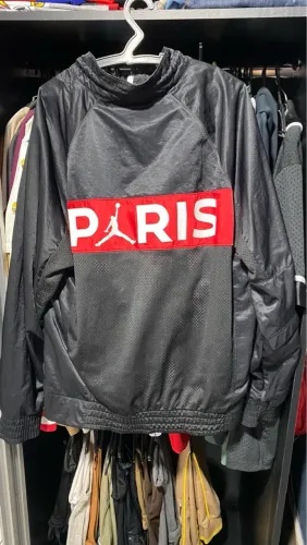 Jaqueta Jordan x PSG Paris