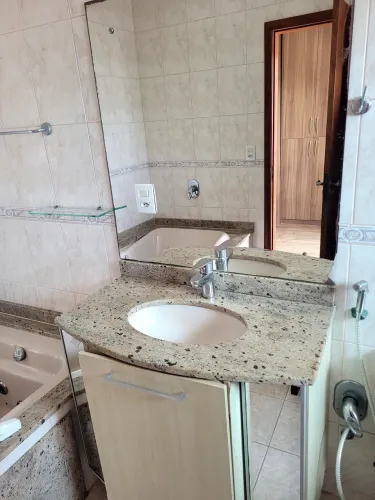 Armario banheiro com pedra e cuba