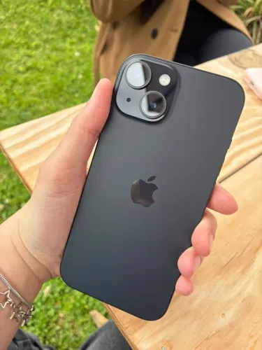 IPHONE 15 PRETO 128GB 88% DE BATERIA