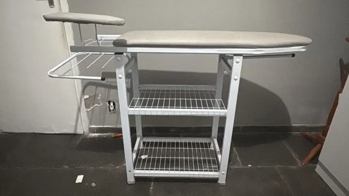 Tábua de passar roupa Passadeira