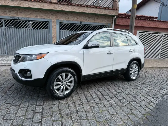 Kia Motors Sorento 3.5 V6 24V 278cv 4X2 Aut. 2012