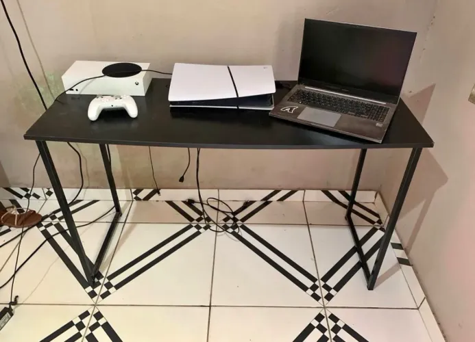 MESA DE ESCRITÓRIO