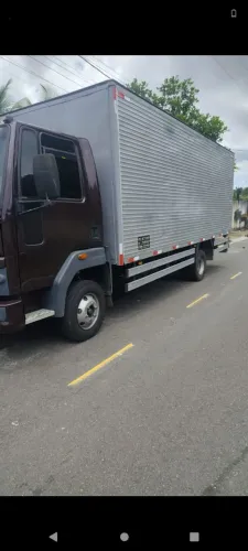 VENDE SE UM CAMINHÃO FORD