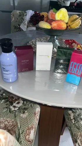 Perfumes variados