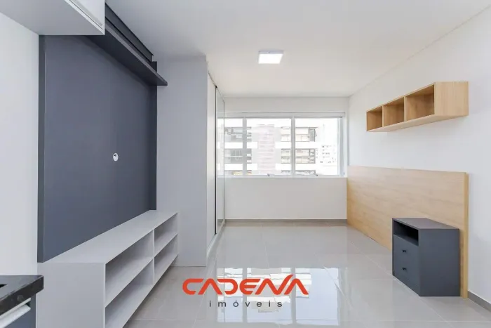 Studio para aluguel no Água Verde