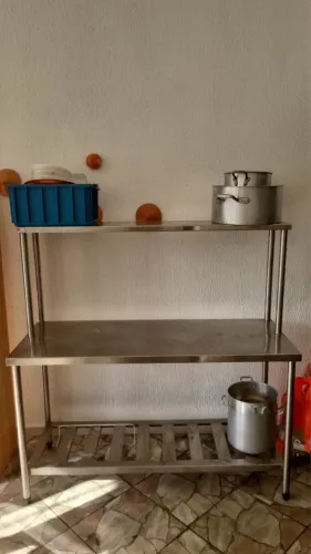 Bancada inox com 3 andares 1,5m x 60cm