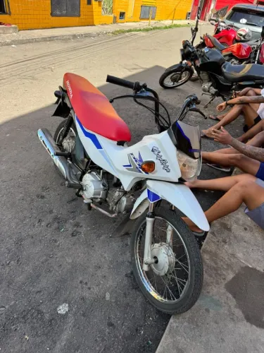 Moto toda boa só pegar o e transferir ?
