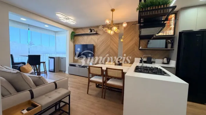 Apartamento para locação anual, totalmente Mobiliado, decorado e equipado, com 2 quartos (