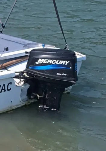 Motor Popa 25hp Mercury sea pro 2T
