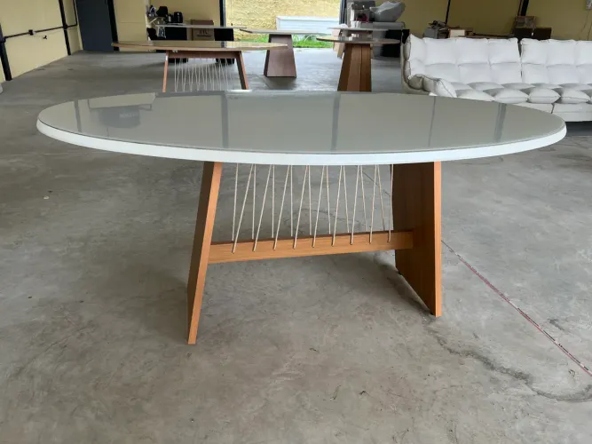 Mesa Oval 1.80x1.00