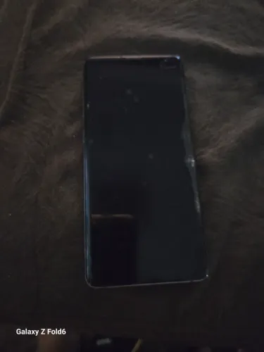 Celular S10+