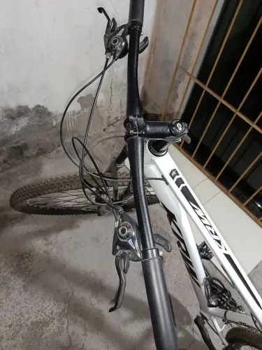 Bicicleta 15" aro 29, 24v alumínio