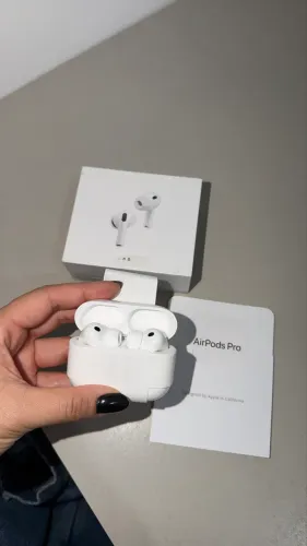 AirPods 3 pro