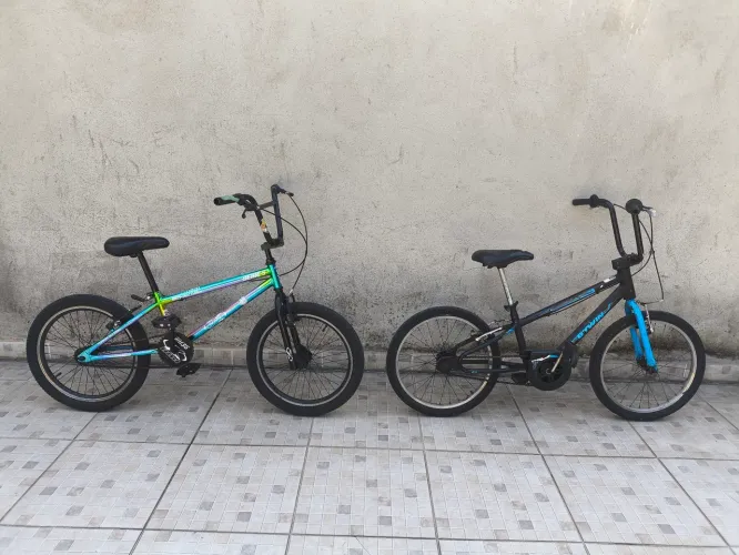 Bicicletas aro 20 Camaleão e Btwin (2 bikes) com nota fiscal