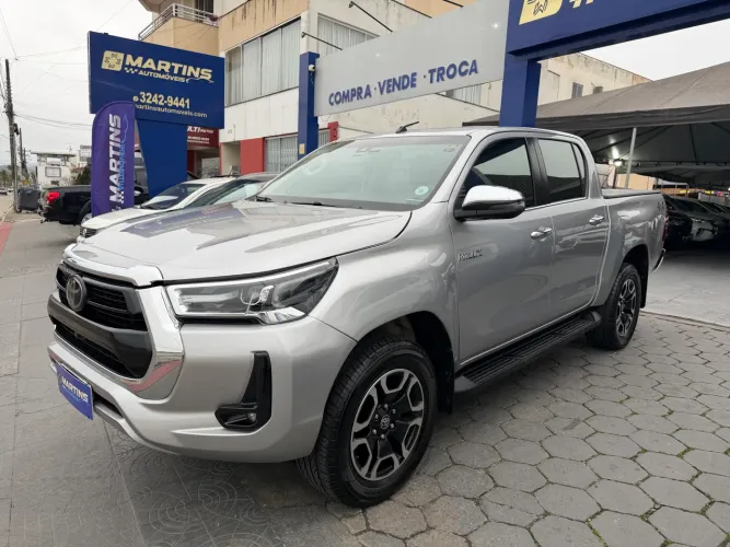 Toyota Hilux CD SRX 4X4 2.8 TDI 16V Diesel Aut. 2022