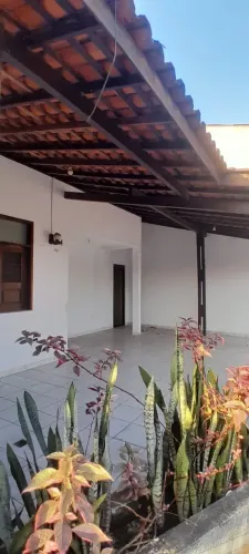 VENDO | CASA EM RESIDENCIAL FECHADO | 3 QUARTOS | PLANALTO PINGÃO