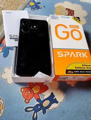 Vendo celular tecno Go 2024