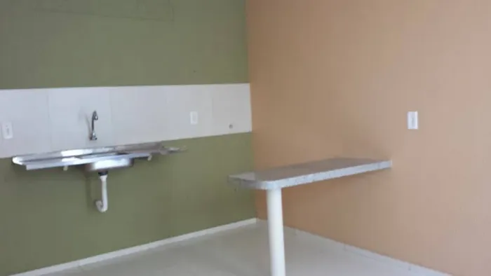 APTO 1 QUARTO. 600 REAIS