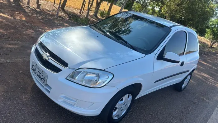 Chevrolet Celta Life/ LS 1.0 MPFI 8V Flexpower 3P 2012