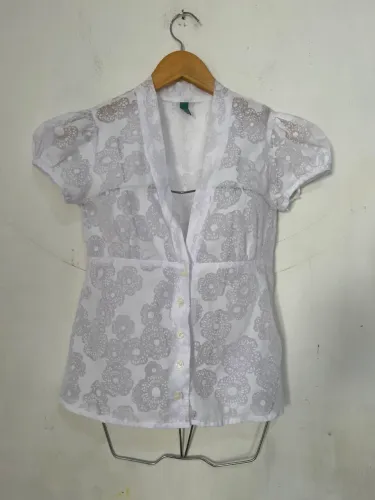 Blusinha Farm P desapego