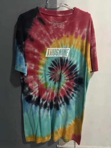 Camisa Thug Nine Tie dye Colorida