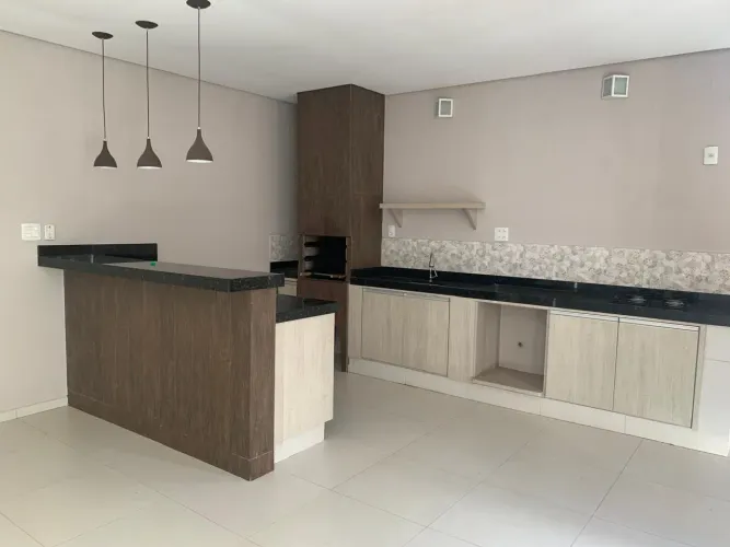 Casa condomínio Campo Novo