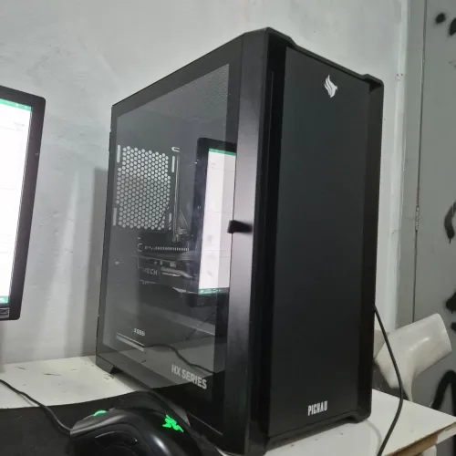 Pc gamer RX 6650Xt + 16gb ram + rysen 5500