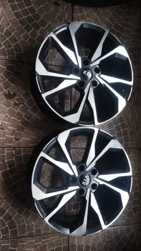 Roda Civic g10  3 rodas aro 18 5x114