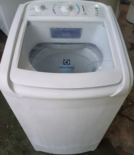 Máquina de lavar roupas Electrolux 9kg