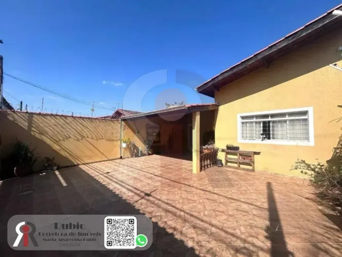 Casa 2 dormitórios - Parque Ouro Fino