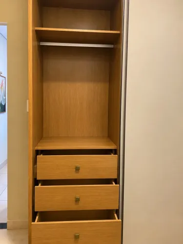 Guarda-Roupa Casal MDF Montreal 3 Portas + 6 Gavetas ? R$ 1.700