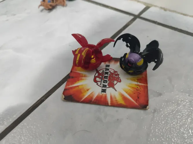 Dupla Bakugan qualquer um por 70