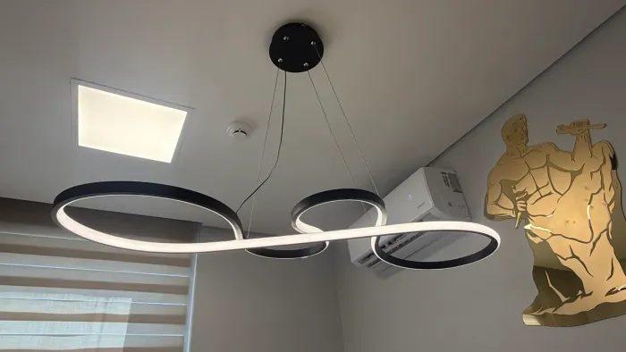 Lustre preto 