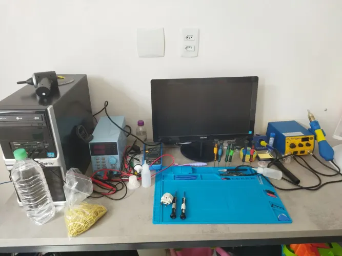 Bancada completa para assistência técnica em celulares 
