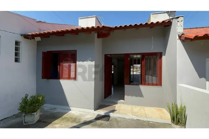 Casa à venda no bairro Neópolis em Gravataí