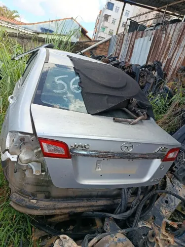 JAC J3 retirada peças sucata