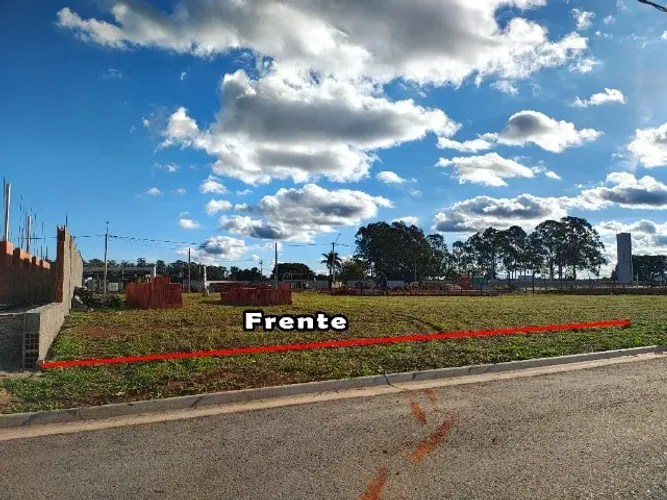 Terreno 250m2 (plano) Cond. Villagio Brunelli (180 + 49x1870)