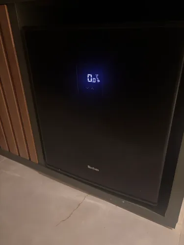 Cervejeira EOS Bierhaus 48 Litros Frost Free ECE51.  110v